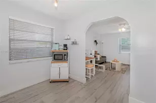 201 Columbus Pkwy, Hollywood, FL 33021 - Photo 32