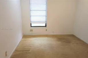 8709 NW 35th St, Coral Springs, FL 33065 - Photo 20