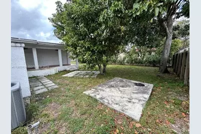 6437 SW 10th St, West Miami, FL 33144 - Photo 20