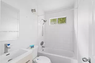 6437 SW 10th St, West Miami, FL 33144 - Photo 16