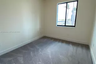 8379 Central Park Blvd, Doral, FL 33166 - Photo 38