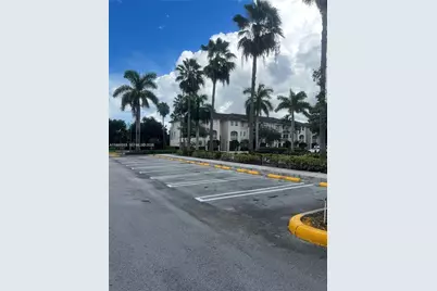 11501 NW 89th St #102, Doral, FL 33178 - Photo 24