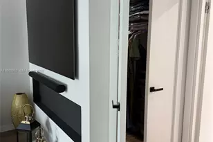 2100 Van Buren St, Hollywood, FL 33020 - Photo 52