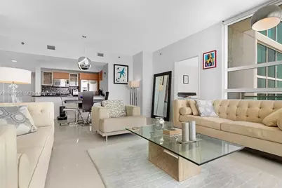 950 Brickell Bay Dr #3710, Miami, FL 33131 - Photo 10