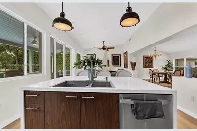 1150 NE 91st St, Miami, FL 33138 - Photo 10