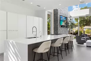 2217 NE 17th Terrace, Wilton Manors, FL 33305 - Photo 18