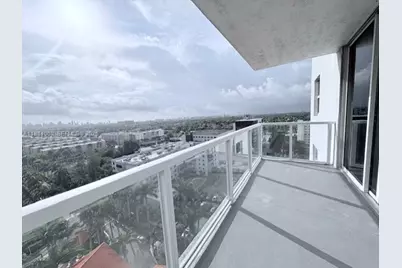 5085 NW 7th St #1416, Miami, FL 33126 - Photo 4