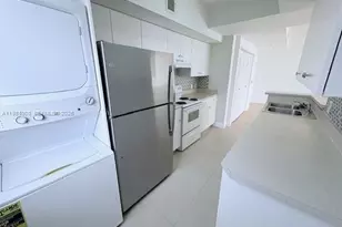 5085 NW 7th St, Miami, FL 33126 - Photo 6