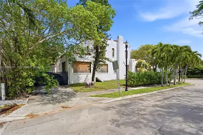 4400 NE 1st Ave, Miami, FL 33137 - Photo 2