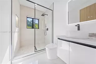 12335 Griffing Blvd, North Miami, FL 33161 - Photo 46