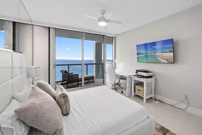 6799 Collins Ave #1404, Miami Beach, FL 33141 - Photo 16