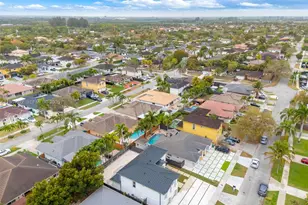 14848 SW 180th St, Miami, FL 33187 - Photo 36
