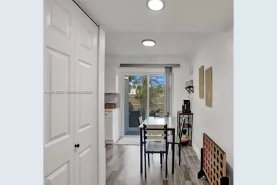 3603 Townhouse Ct, West Palm Beach, FL 33407 - Photo 6