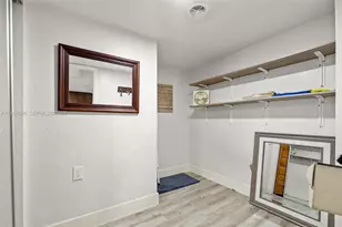 10852 N Kendall Dr, Miami, FL 33176 - Photo 14