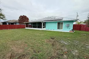 5861 NW Cullom Cir, Port Saint Lucie, FL 34986 - Photo 2