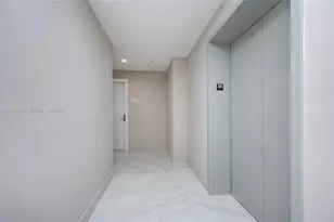 700 NE 24th St, Miami, FL 33137 - Photo 4