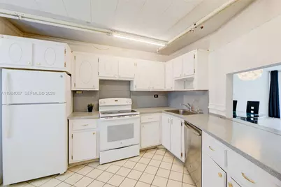1680 NE 191st St #107-2, Miami, FL 33179 - Photo 16