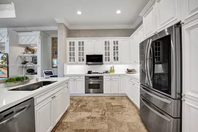 899 Spinnaker Dr W, Hollywood, FL 33019 - Photo 24