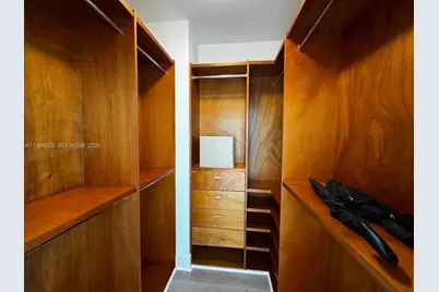 601 NE 36th St #1808, Miami, FL 33137 - Photo 10