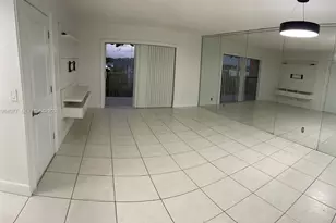 17000 NW 67th Ave, Hialeah, FL 33015 - Photo 12