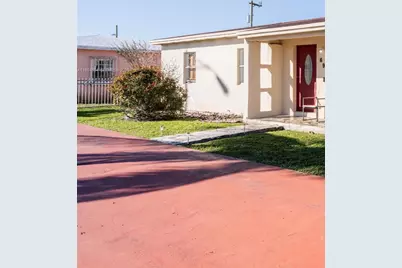 690 E 10th Ave #Front, Hialeah, FL 33010 - Photo 2