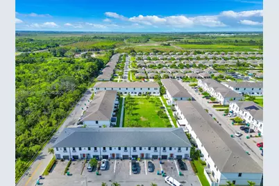 617 SW 11th St, Florida City, FL 33034 - Photo 34