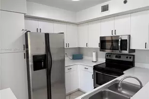 19701 E Country Club Dr, Aventura, FL 33180 - Photo 6