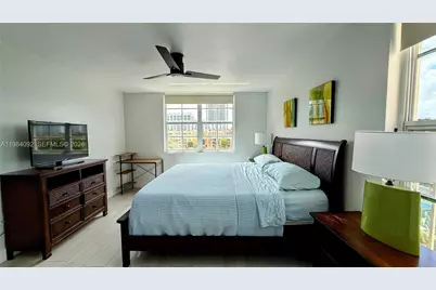 19701 E Country Club Dr #5601, Aventura, FL 33180 - Photo 10