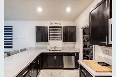 141 NE 24th Ave, Homestead, FL 33033 - Photo 12