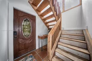 10141 Woodbury Ct, Pembroke Pines, FL 33026 - Photo 14