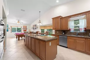 9703 NW 20th St, Coral Springs, FL 33071 - Photo 8