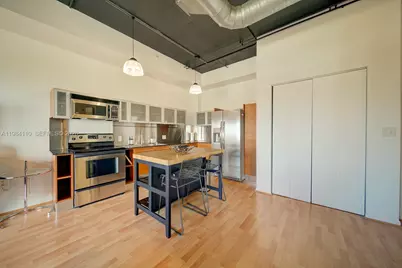 10 SW South River Dr #708, Miami, FL 33130 - Photo 2