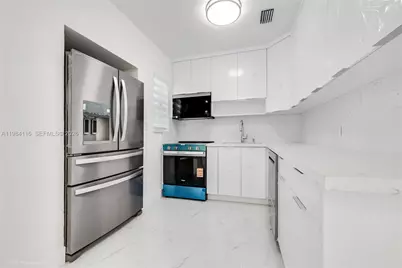 6337 SW 11th St, West Miami, FL 33144 - Photo 14