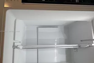 99 SE 5th St, Miami, FL 33131 - Photo 28