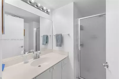 1621 Bay Rd #1202, Miami Beach, FL 33139 - Photo 22