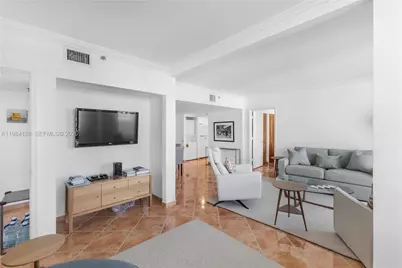 1621 Bay Rd #1202, Miami Beach, FL 33139 - Photo 8