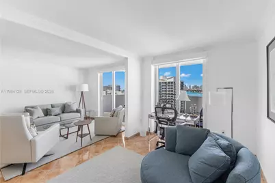 1621 Bay Rd #1202, Miami Beach, FL 33139 - Photo 4