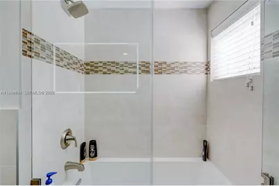 48 S Andros Rd, Key Largo, FL 33037 - Photo 34