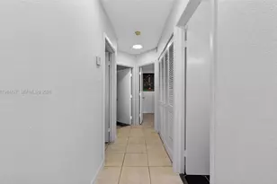 9756 SW 222nd St, Cutler Bay, FL 33190 - Photo 16