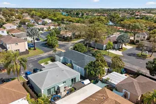 9756 SW 222nd St, Cutler Bay, FL 33190 - Photo 2