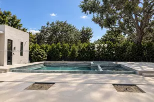 6800 SW 106th St, Pinecrest, FL 33156 - Photo 2