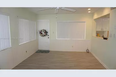 328 Riverdale Rd, Palm Springs, FL 33461 - Photo 18