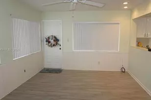 328 Riverdale Rd, Palm Springs, FL 33461 - Photo 18