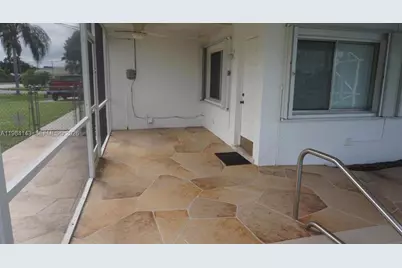 328 Riverdale Rd, Palm Springs, FL 33461 - Photo 4