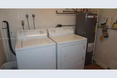 328 Riverdale Rd, Palm Springs, FL 33461 - Photo 16