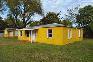 14215 NE 9th Ave, North Miami, FL 33161 - Photo 4