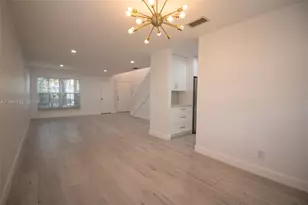 4844 Grapevine Wy, Davie, FL 33331 - Photo 4