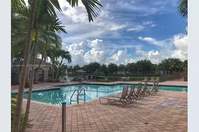 2469 Centergate Dr #204, Miramar, FL 33025 - Photo 18
