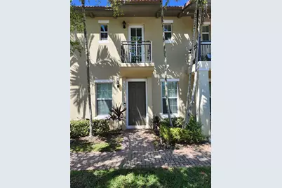 1322 SW 147th Ter #1322, Pembroke Pines, FL 33027 - Photo 1