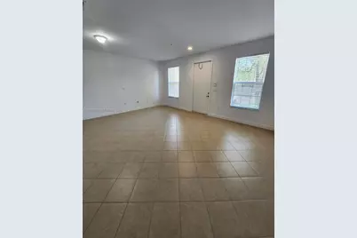 1322 SW 147th Ter #1322, Pembroke Pines, FL 33027 - Photo 2